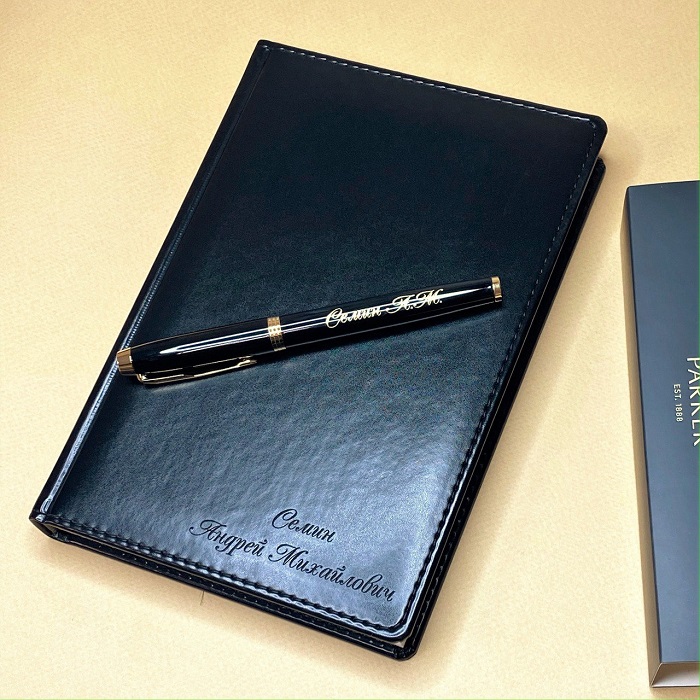 Набор ежедневник с ручкой Parker "Coventry" с именной гравировкой