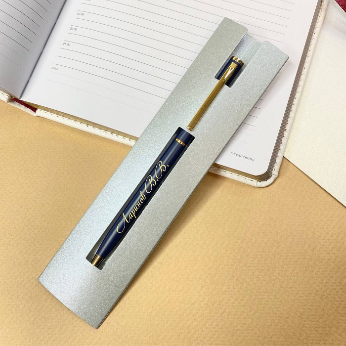 Шариковая ручка с именной гравировкой "Marezo", синий