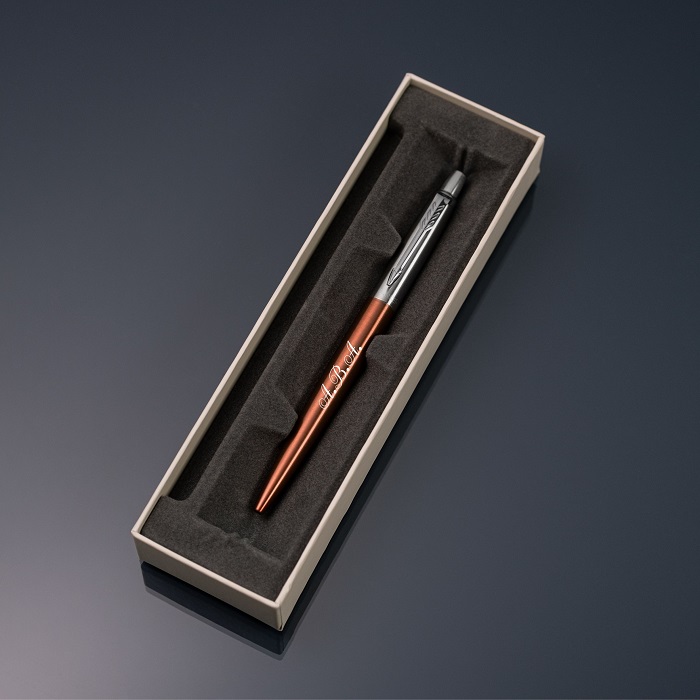 Шариковая ручка Parker Jotter с именной гравировкой, цвет оранжевый