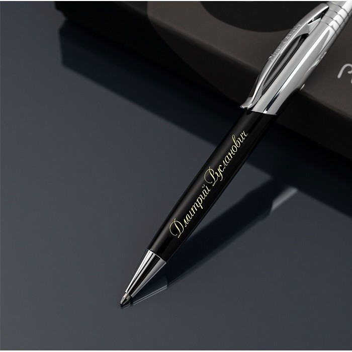Шариковая ручка на кнопке Pierre Cardin с гравировкой, цвет черный